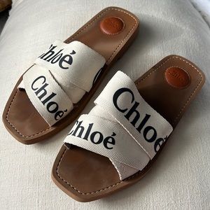 Chloe woody logo slides